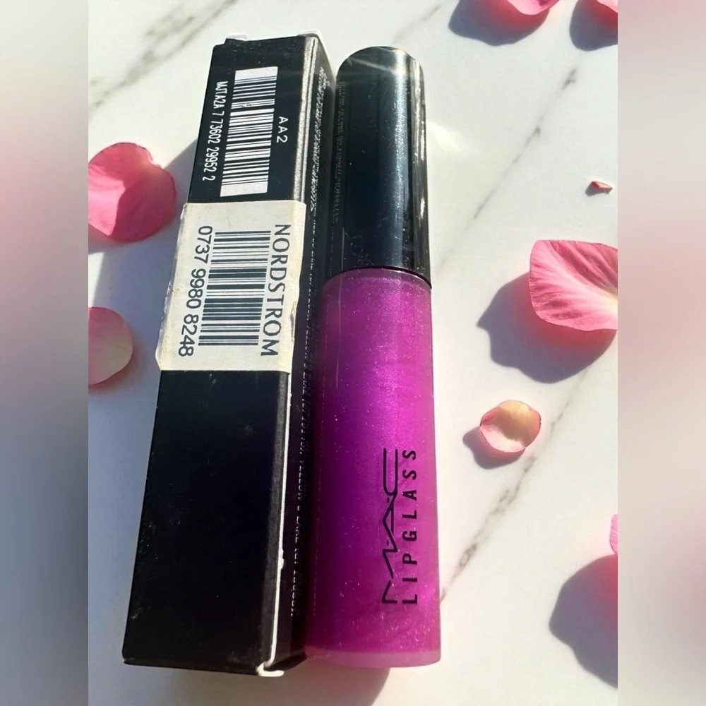 MAC REVENGE IS SWEET LIPGLASS. LIMITED EDITION. NEW IN BOX.